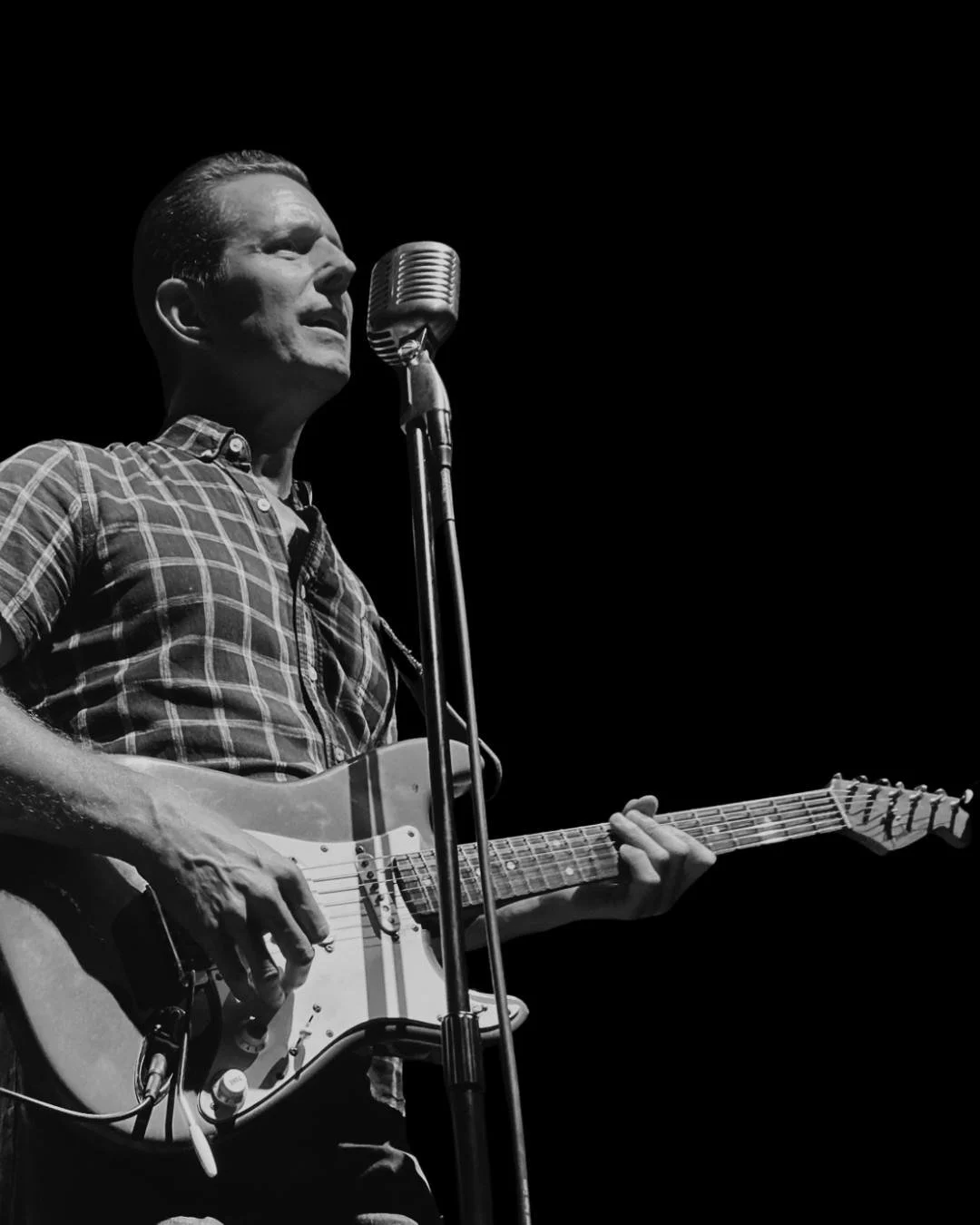 This Saturday Night BlakGraz is BACK at Towerhouse Farm Brewery! 
It's already such a great show, but we hear there are new songs added to an already stellar line up of music. It's Live. It's Fun. It's time to have a good time! 

November 22nd
6pm-9p