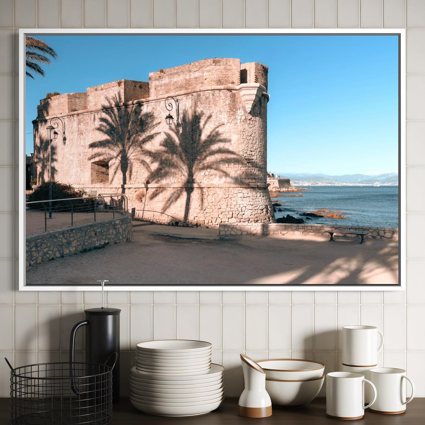 Sunset Shadows.

#antibes #sunset #art #palmtrees #sun #landscape #view #photo #cotedazur #blue #beach #mountains #travel #design #interiordesign #shadow