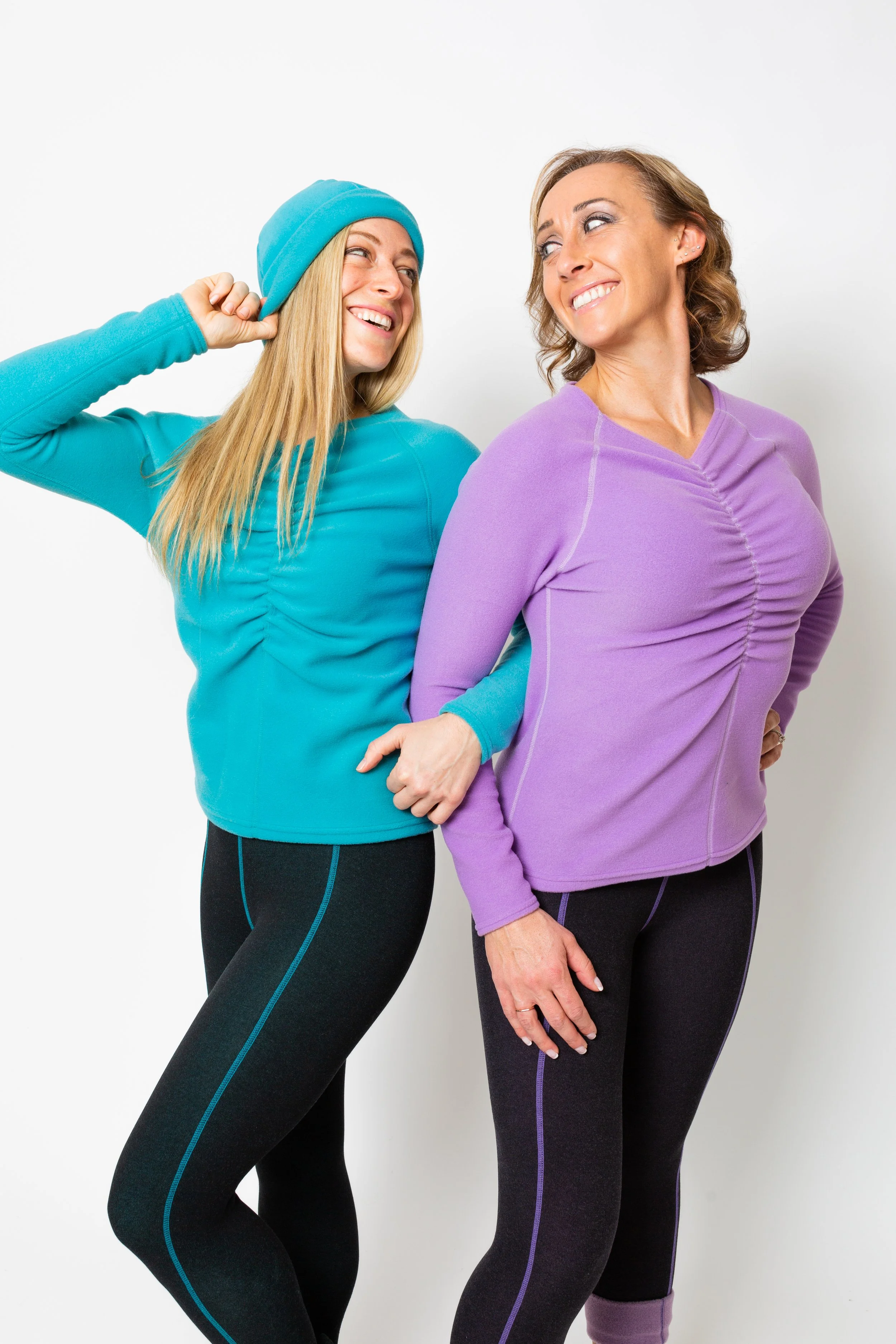 WHISKERS FLEECY SOFT COLD WEATHER SKI ACTIVEWEAR TOP