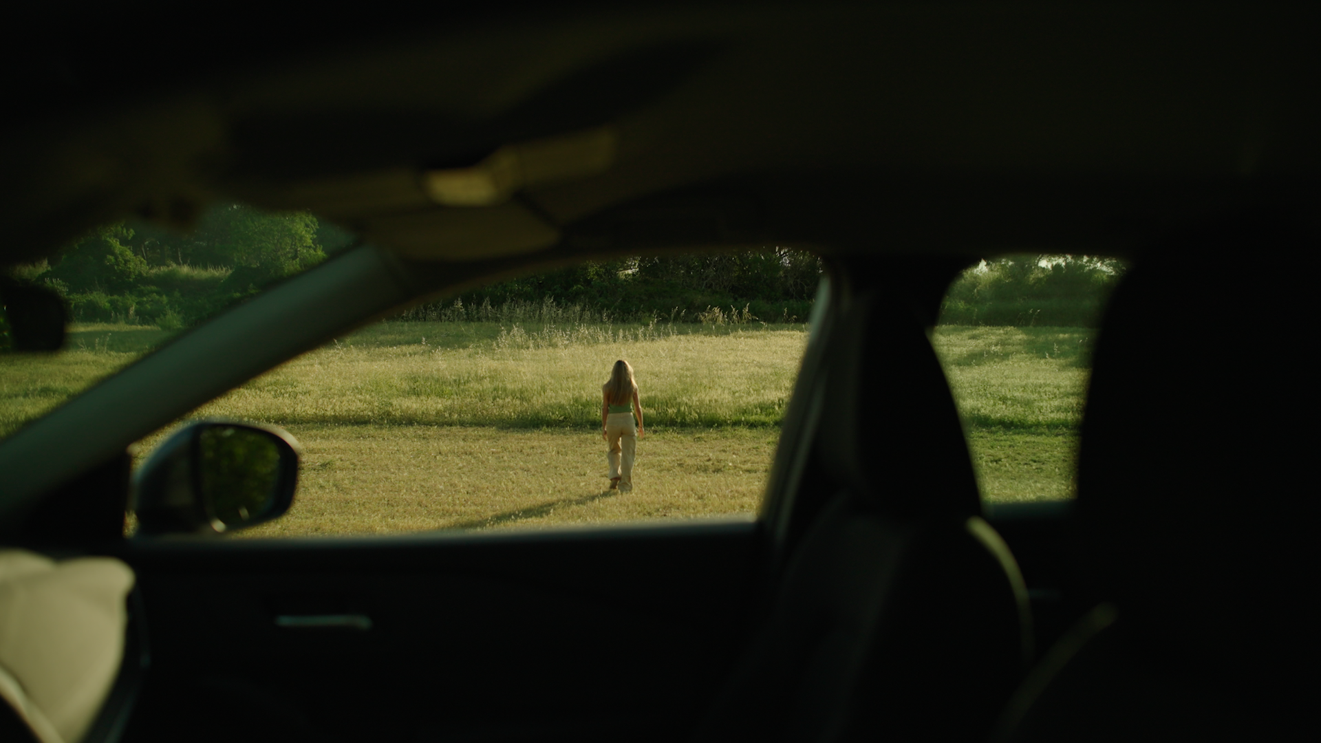 Discusión avería coche.00_08_28_16.Imagen fija001.png