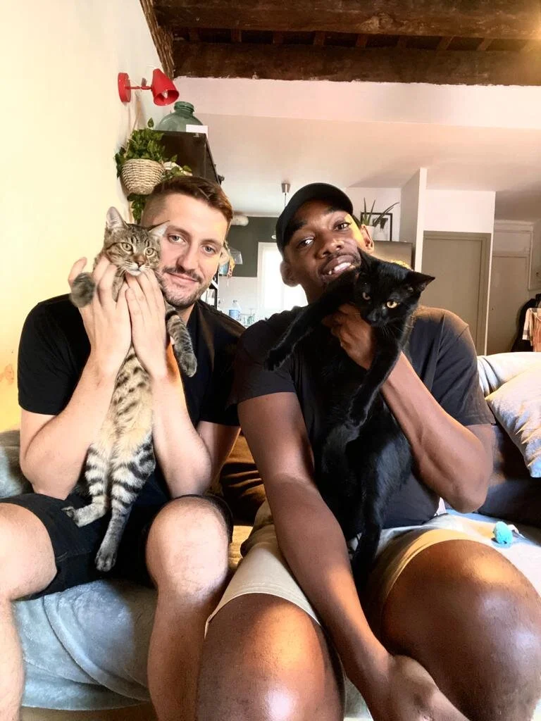 Gatalunya alumni: Houston &amp; Island