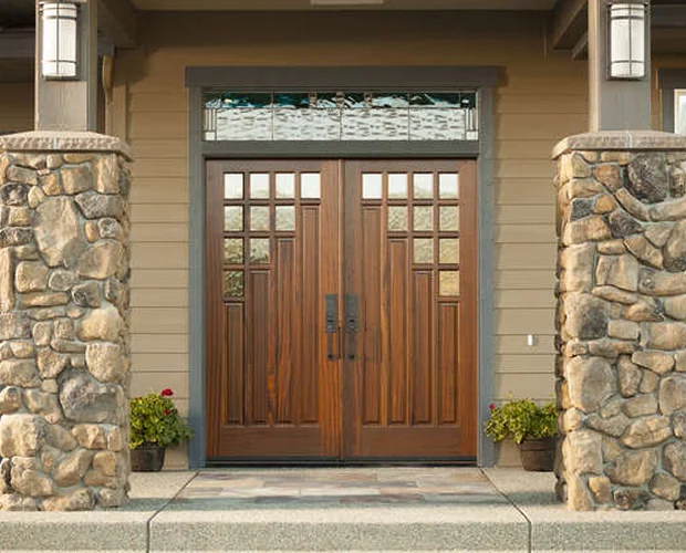 Featured-Exterior-Wood-Glass.jpg
