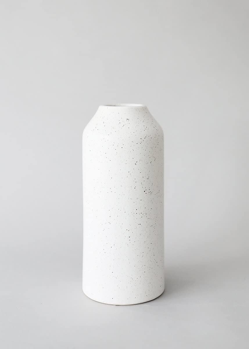 speckled vase.jpg
