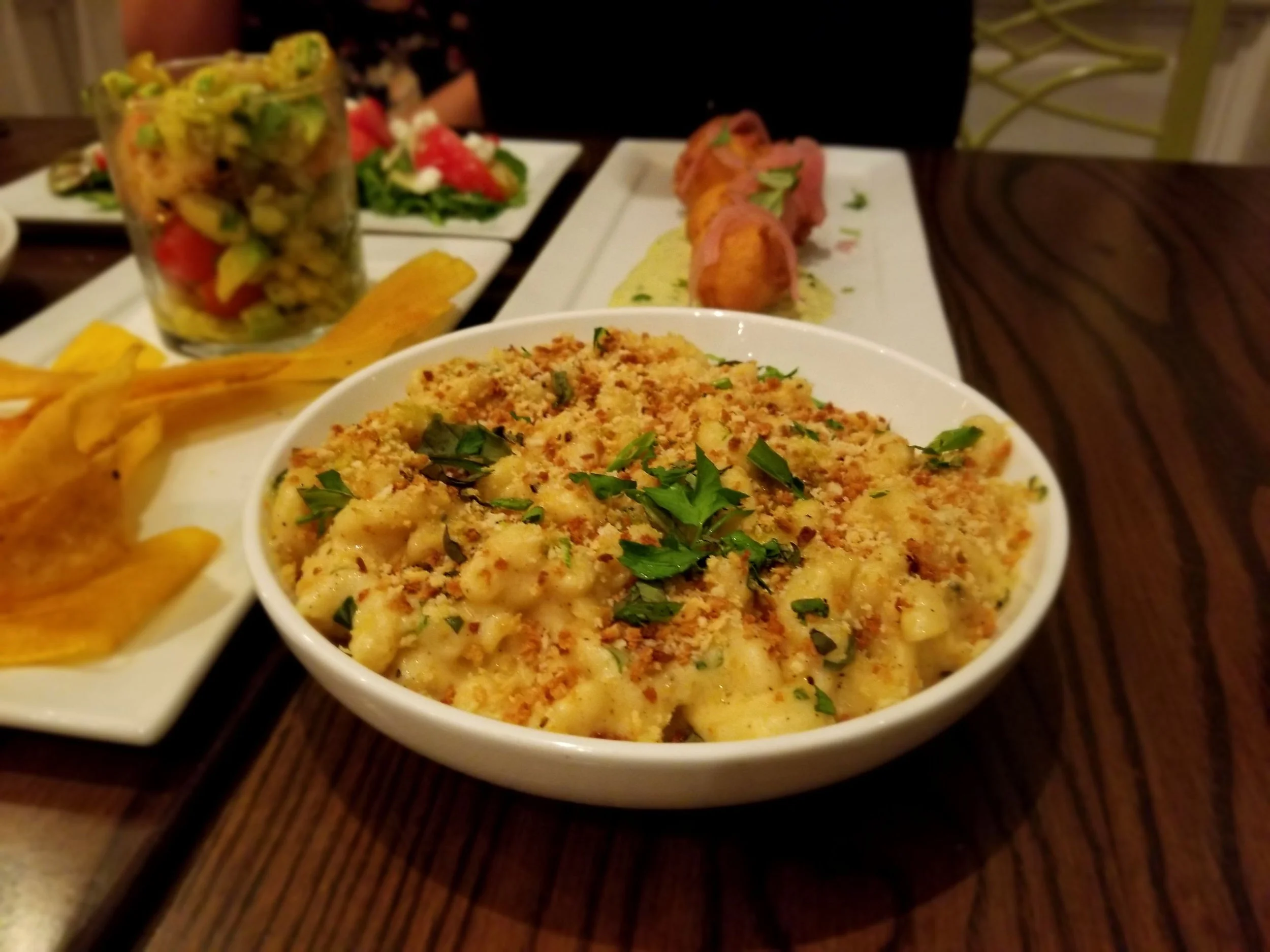 Macaroni and cheese from The Country Club. You need this in your life. #gamechanger