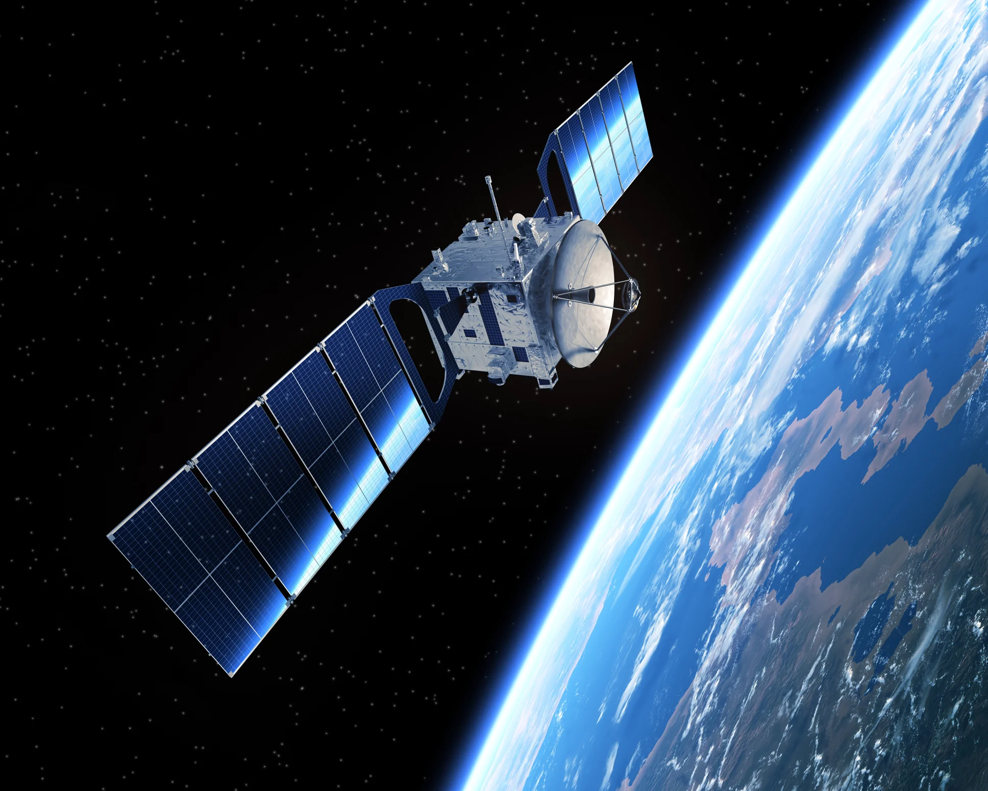 Satellite_iStock-498697432.jpg