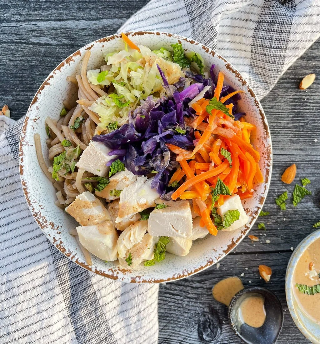 CHICKEN PAD THAI