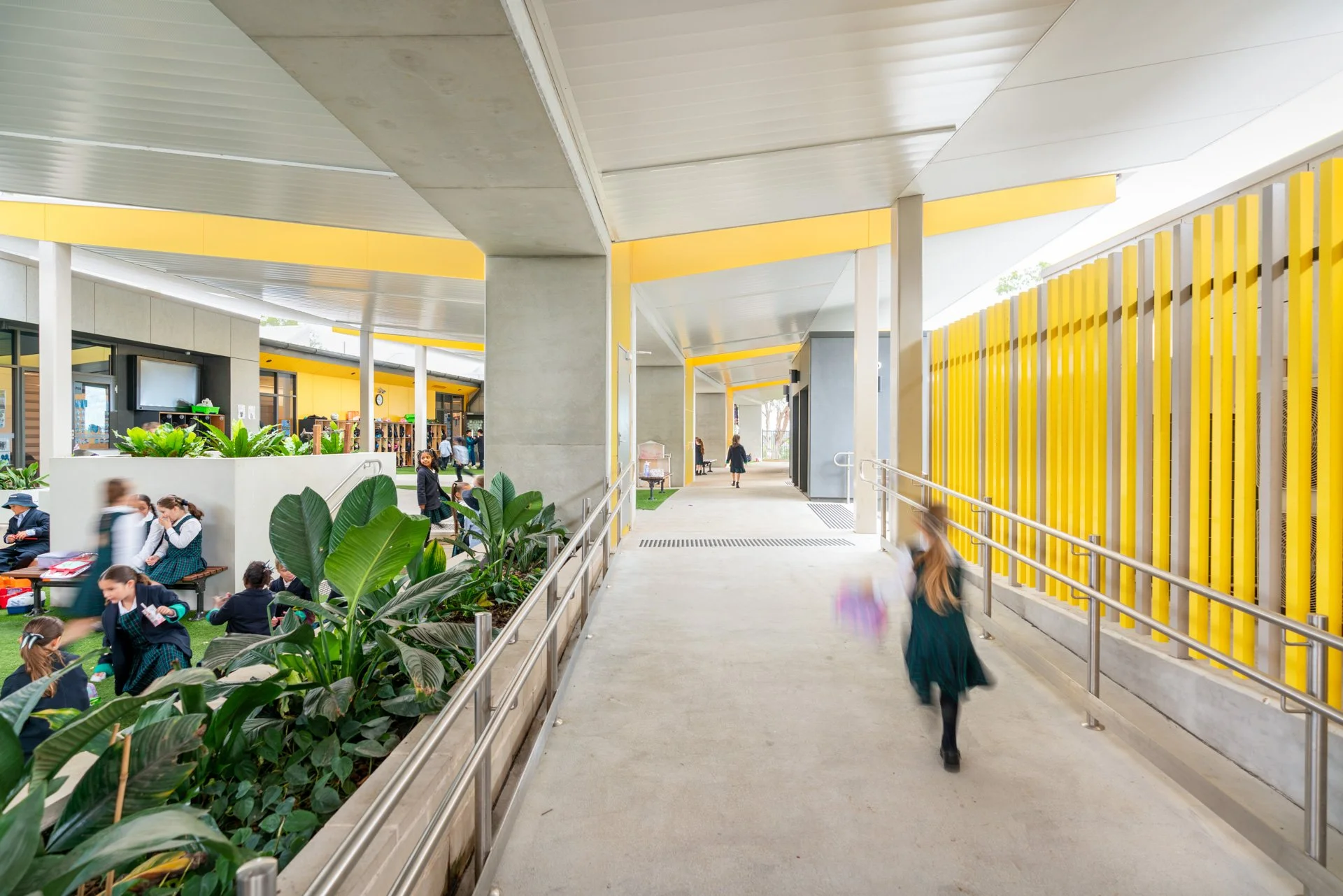 MOUNT ANNAN CHRISTIAN COLLEGE - K-2 PRECINCT