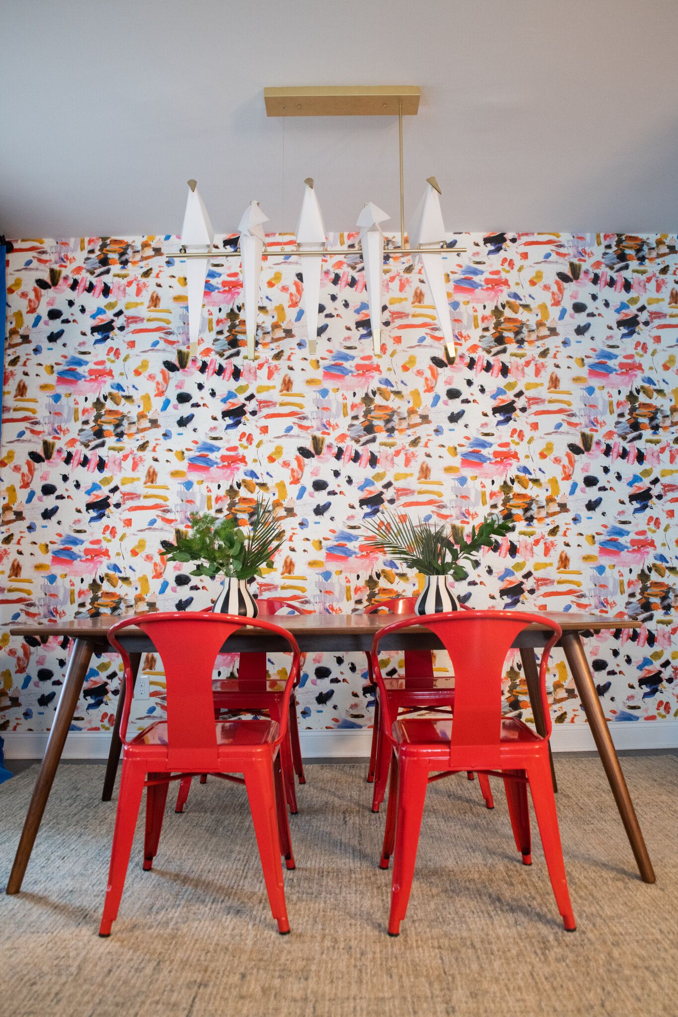 Dwell-Chic-Cool-Transitional-Home-Colorful-Dining-Room-Whole-Room.jpg