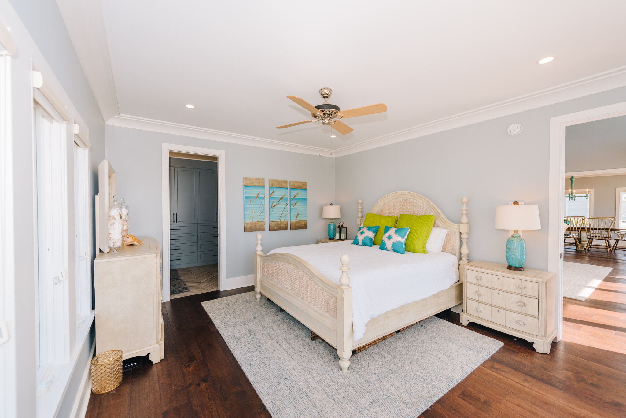 Dwell-Chic-Bright-Coastal-Home-Tan-Bedroom-Overall.jpg