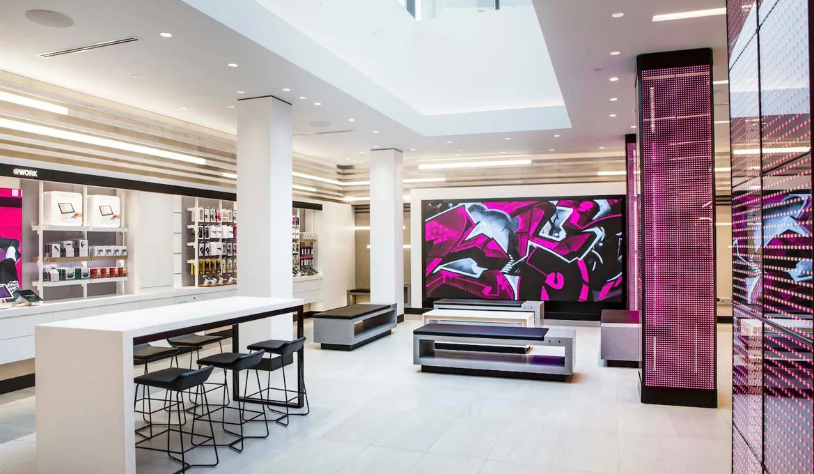 TRANSPARENT_CUSTOMIZED_TMOBILE_SANTAMONICA.jpg