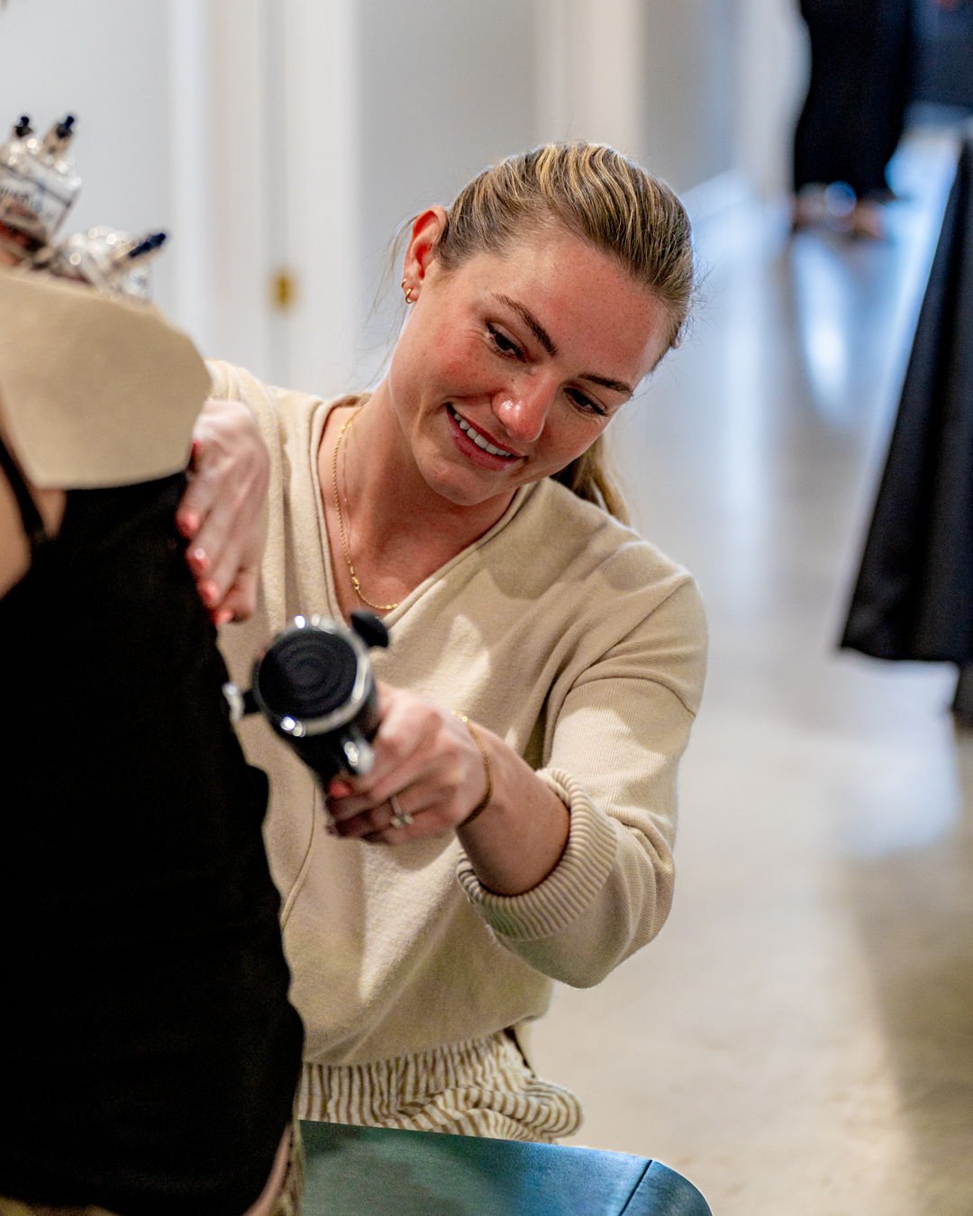✨ Capturing healing in motion ✨

***SWIPE FOR MORE CHIROPRACTIC CARE***

It was such a joy to photograph Dr. Nicolette @bliss_chiropractic in action at the wellness fair hosted by @therecoverzone &mdash; showing just how powerful aligned care can be 
