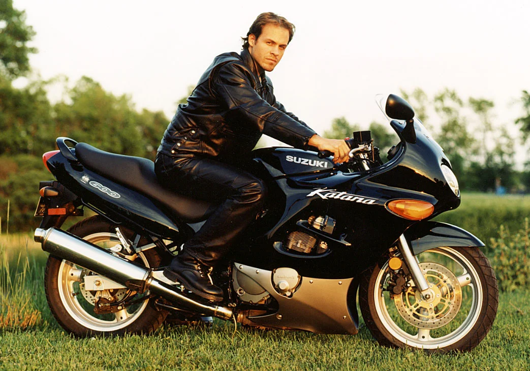 1999 Katana.jpg