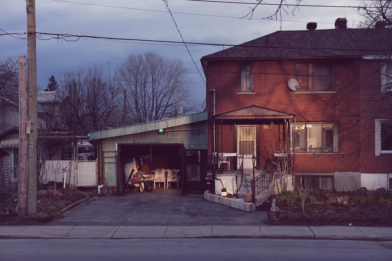 1ERE AVENUE / ANNA & CONSTANTINOPLE