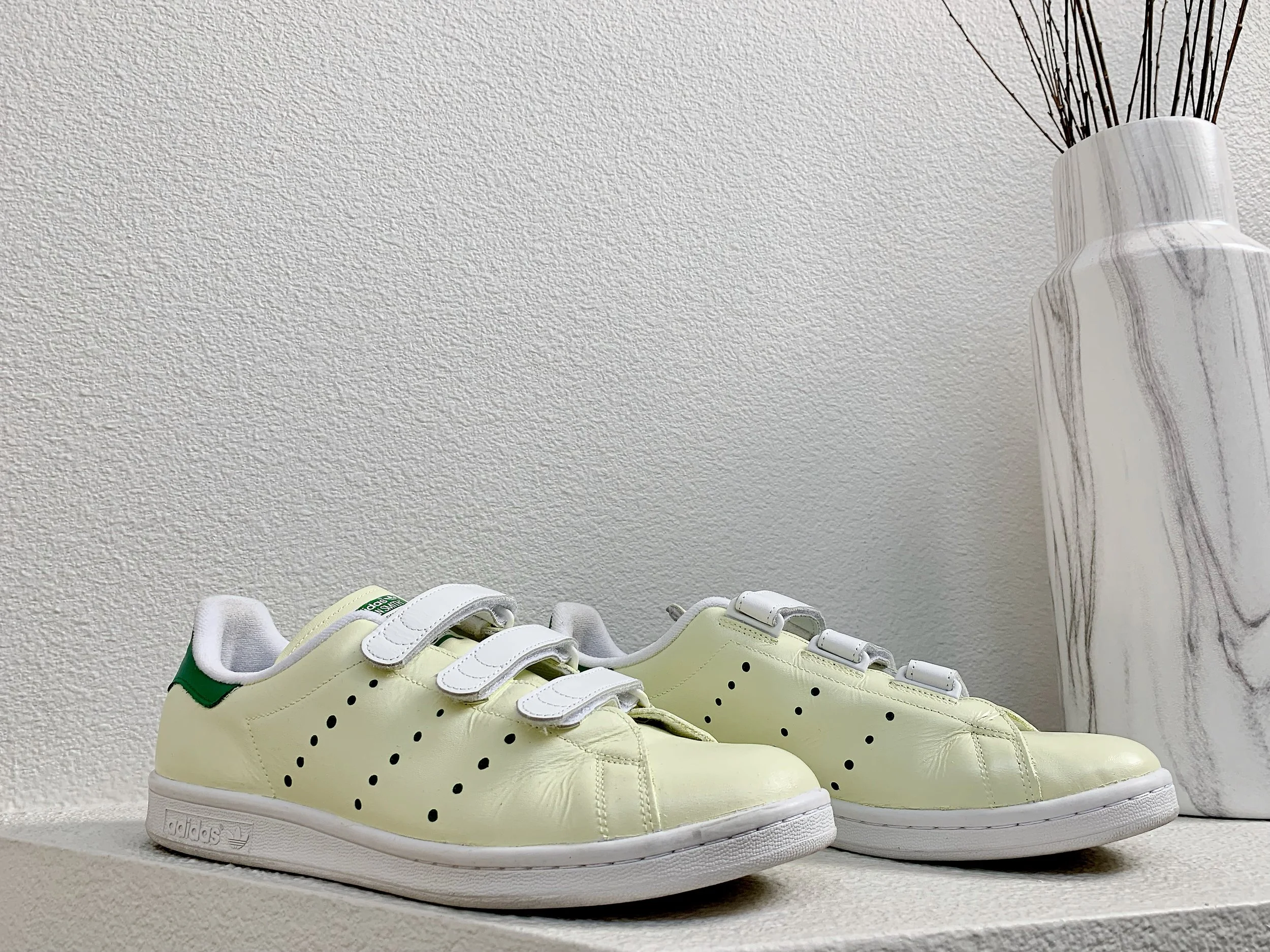 Lemon Cream Stan Smiths