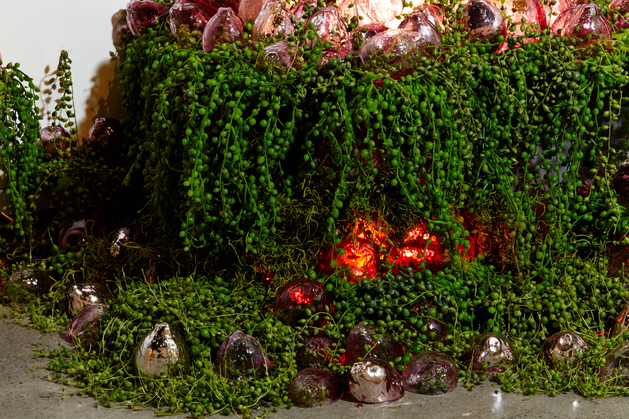 019. Lemon Light with Plants detail 8.jpg