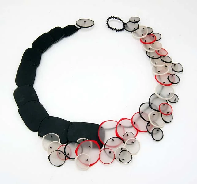 02. Half Black Half Circles Necklace.jpg