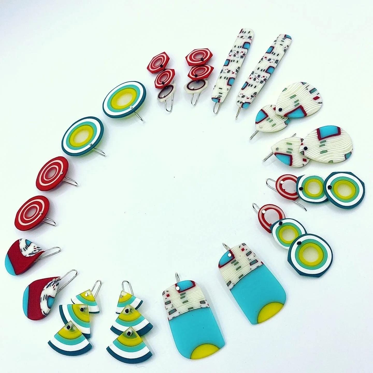 Glass Earrings_1.JPG