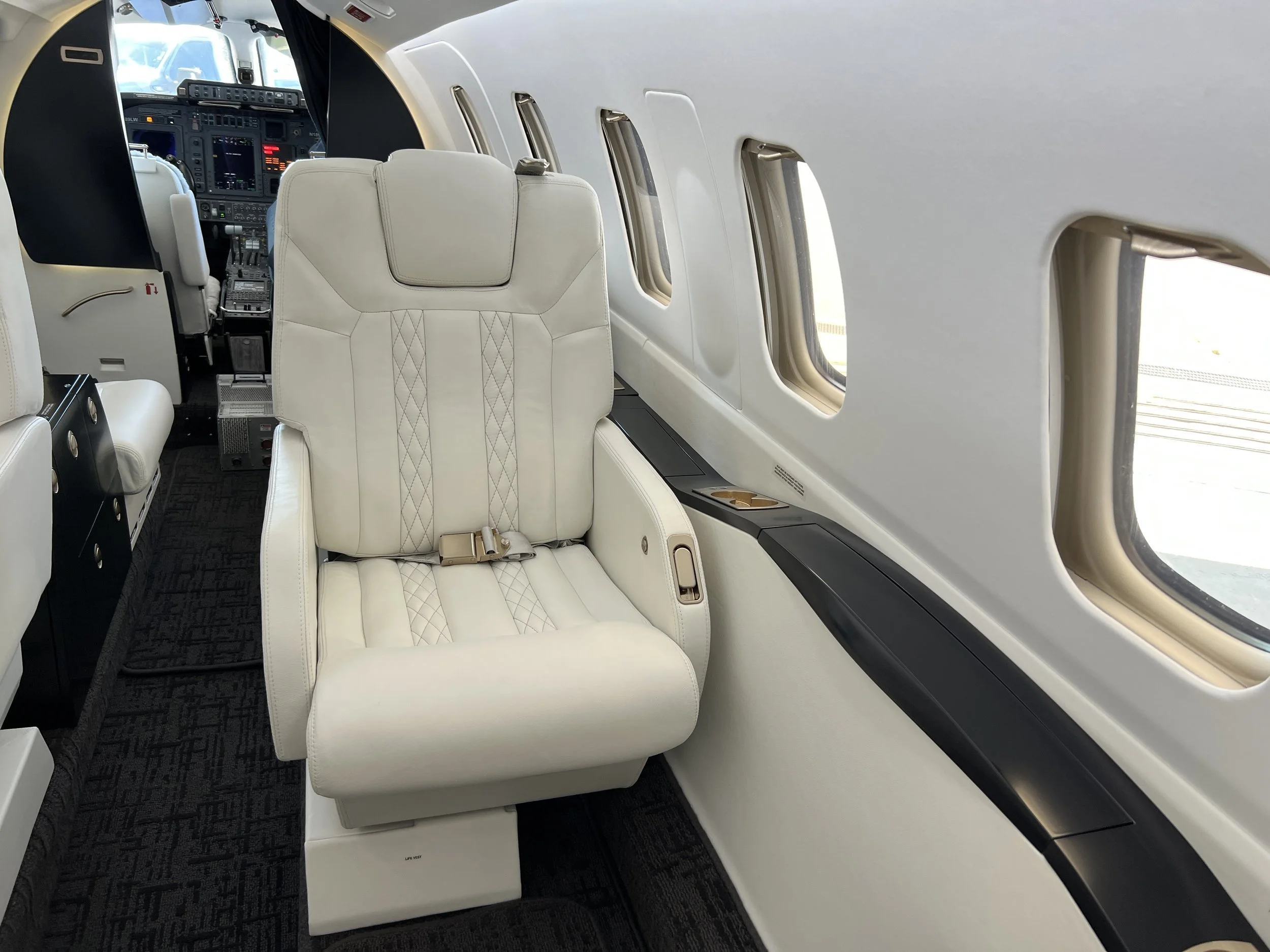Piaggio Avanti II Premium Seating (Copy) (Copy)