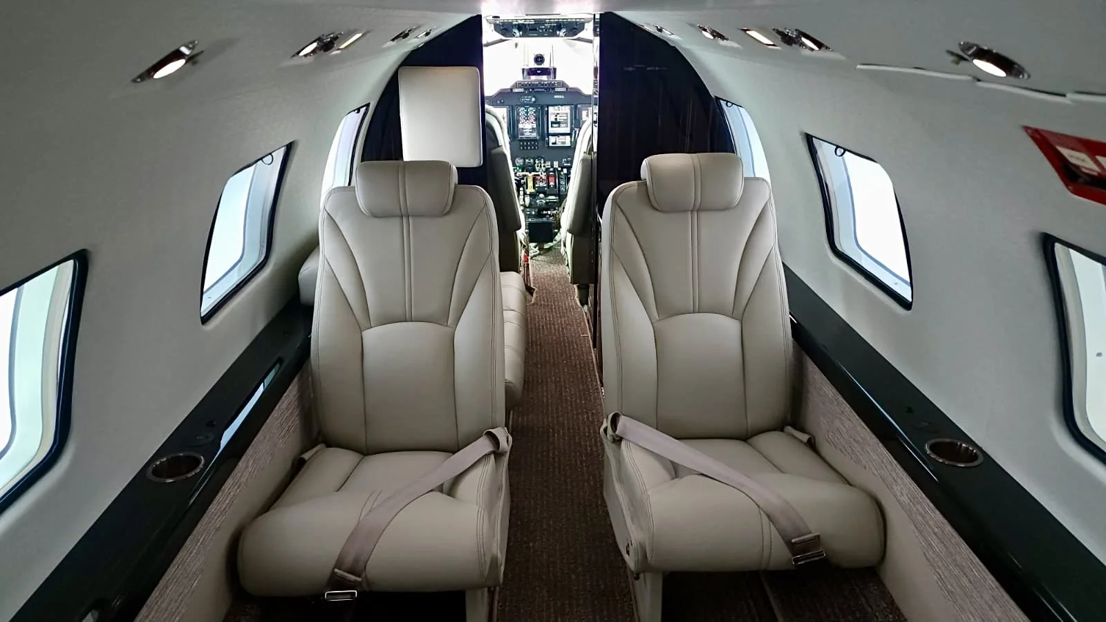 Mitsubishi Aircraft Interior  (Copy) (Copy)