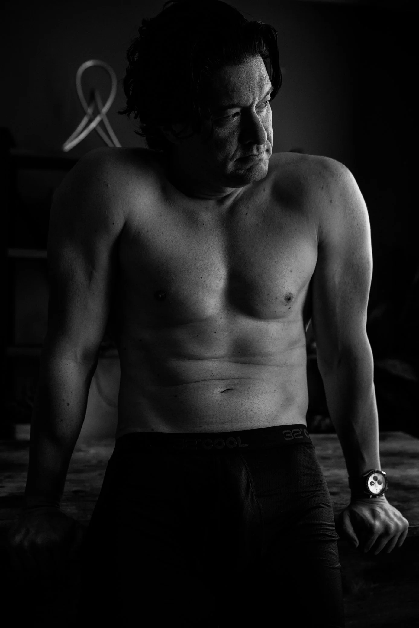 Damien.30.jpg