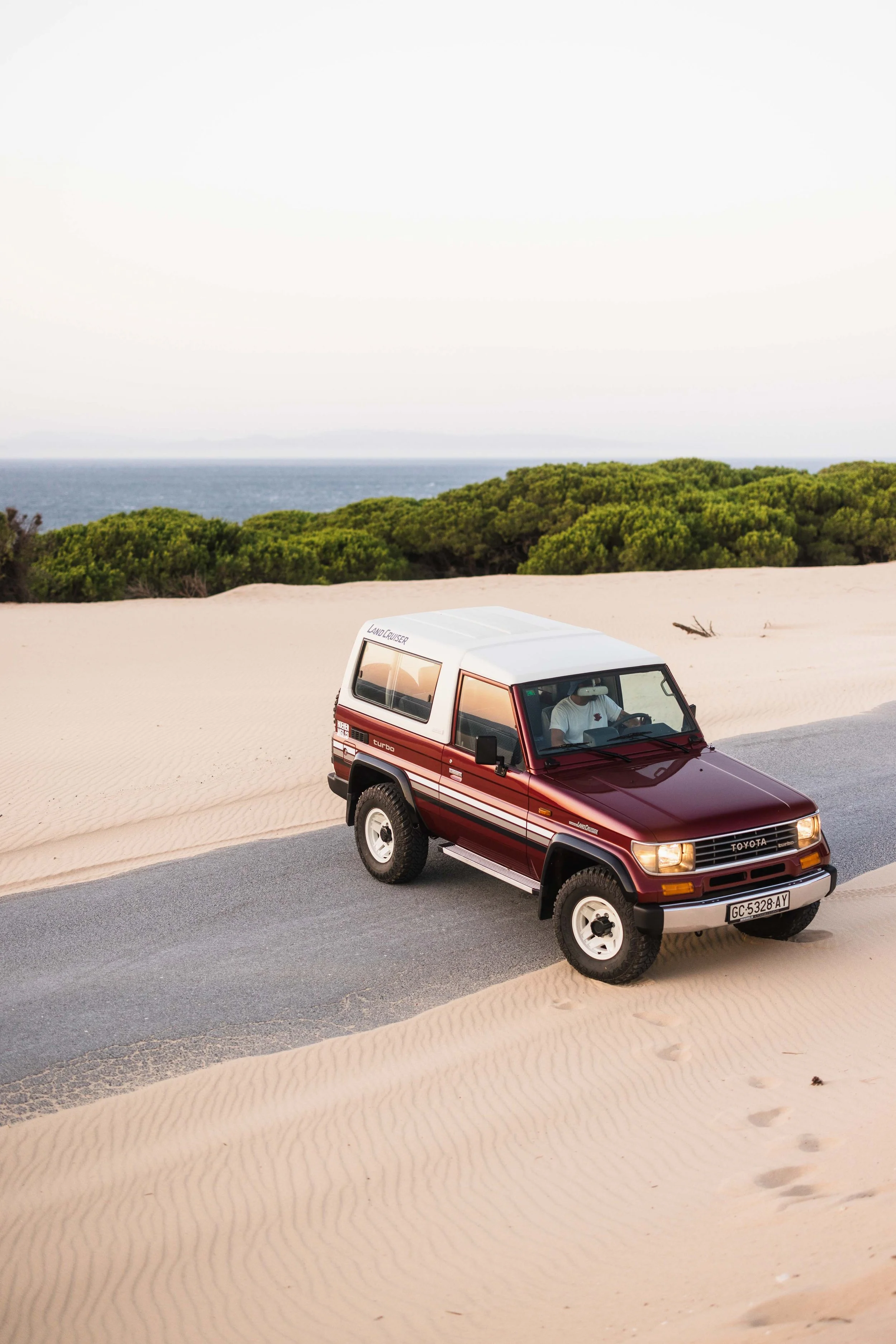 SundayGarage_77_73_Series_Landcruiser-29.jpg
