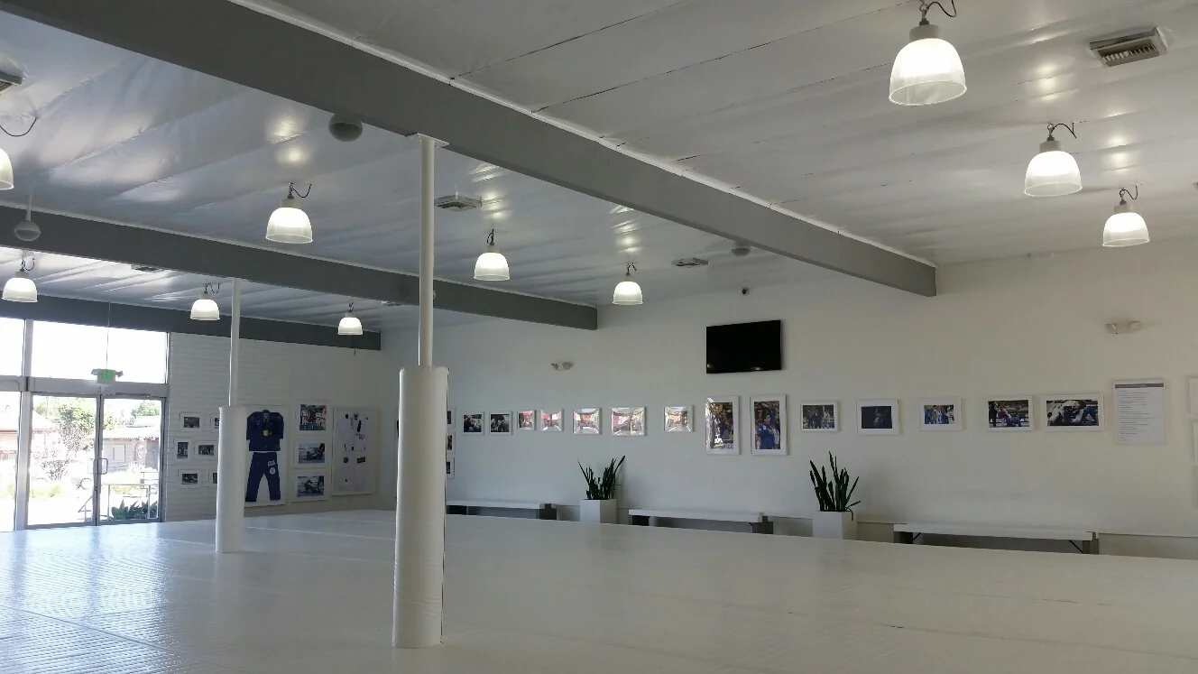 12-0601-AOJ-Interior-9a.jpg
