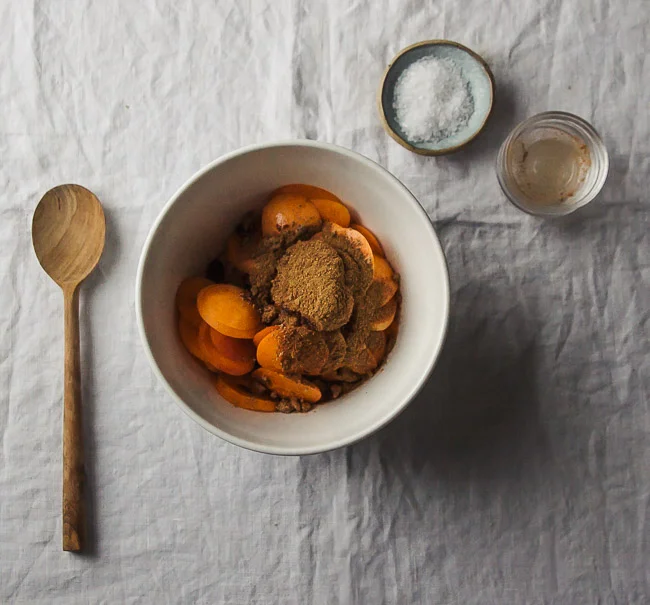 Spiced-Apricot-cake-tutorial-7.jpg