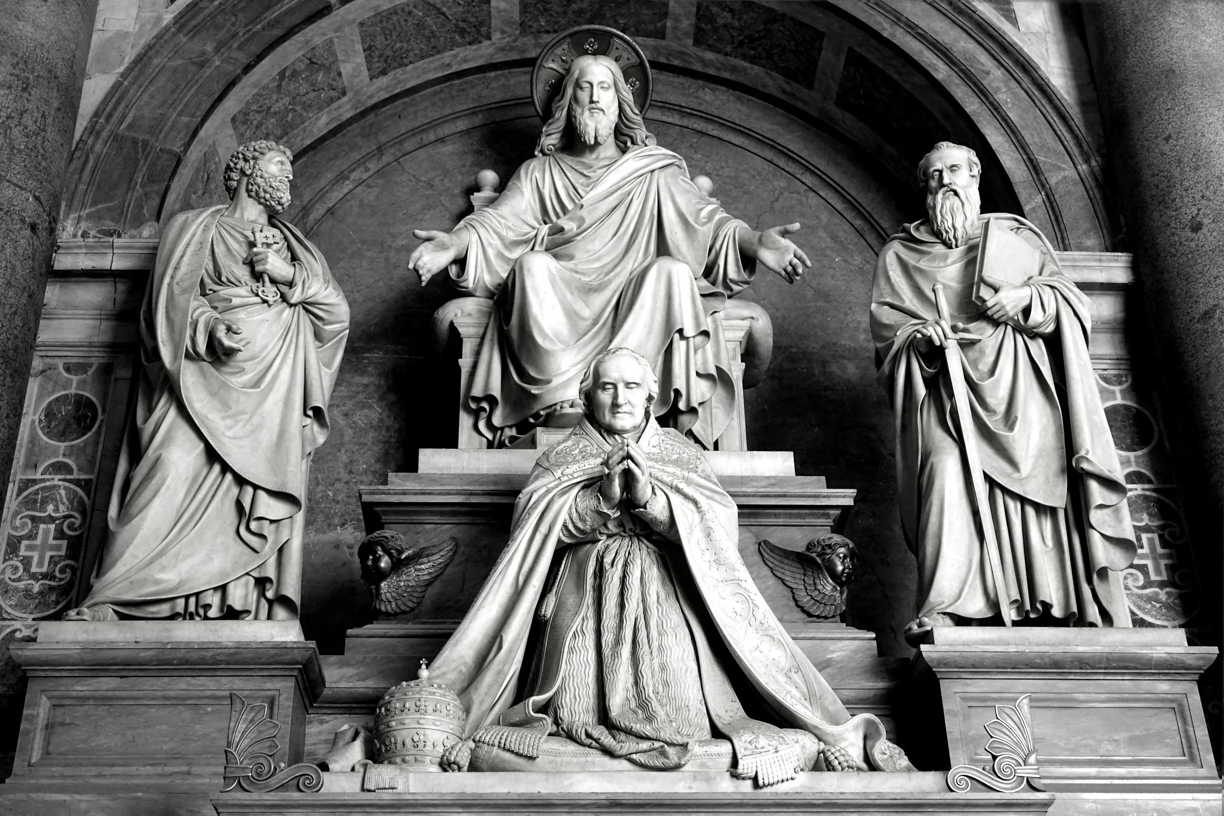 Alter - Saint peter basilica in Rome