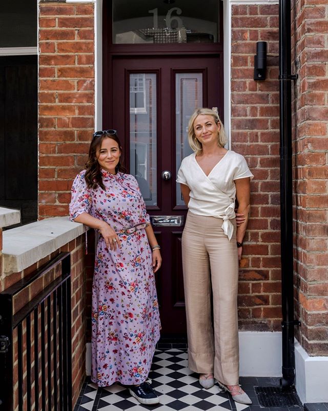 N + B + door 👯&zwj;♀️
.
.
.
.
.
#team #nandb #furniturepackages #developingproperties #interiordesign #propertyinvestment #propertyinvestmentadvise #styling #style #build #posing #professionals #londonliving #modernhomes #interiordecorators #interio