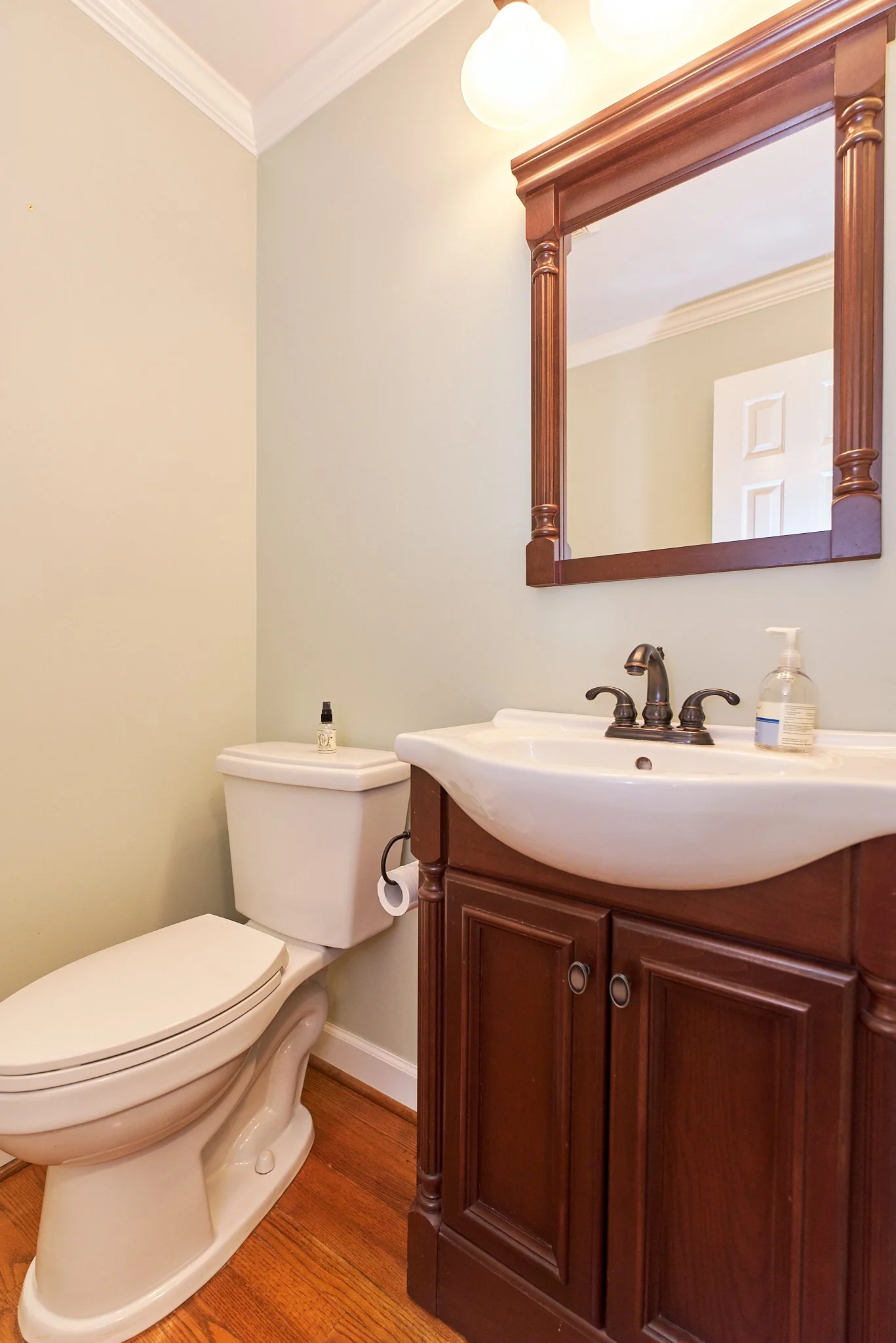206 Aspen Ave Web 021.jpg