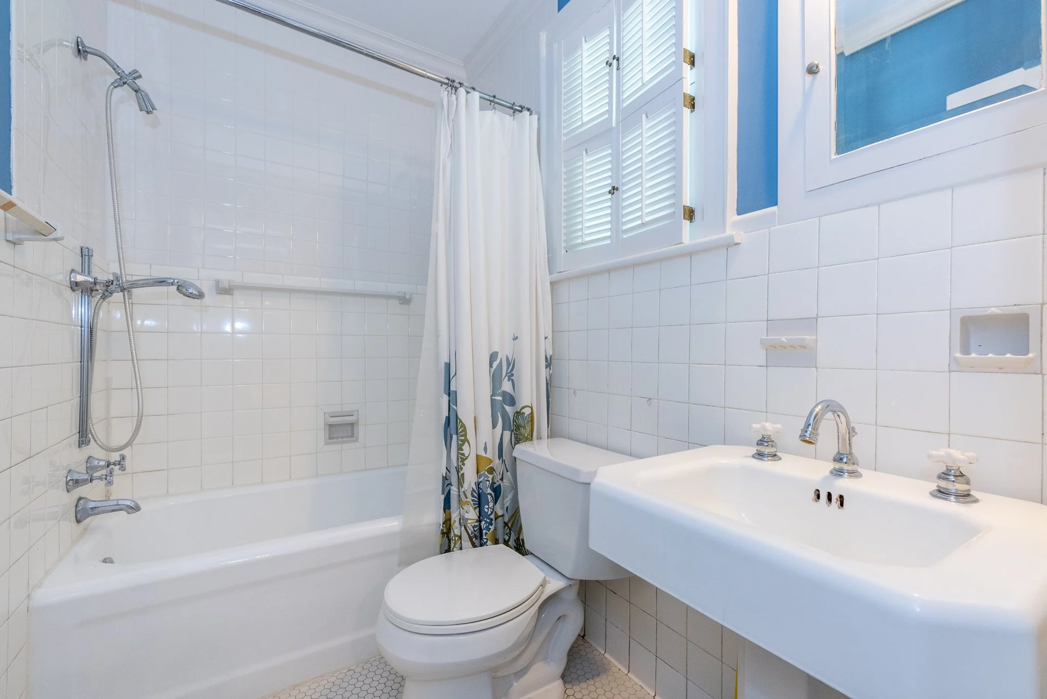 0014118 Kensington Rd 134 8789 Web.jpg