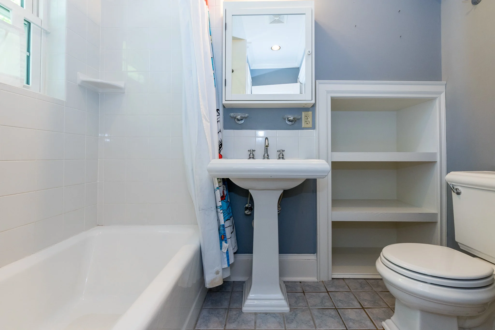 0027118 Kensington Rd 134 8818 Web.jpg