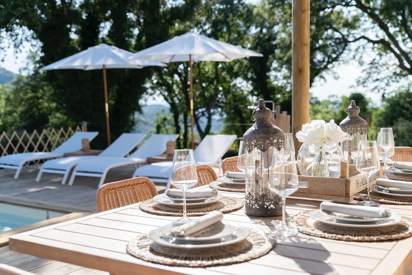 MAISON B 🤍

Last dates: 
August 17 &bull; 24 
September 01 &bull; 07

#vakantiehuis #vakantiehuisfrankrijk #holidayhome #holidayhouse #maisonb #maison #lagardefreinet #cotedazur #golfedesainttropez #golfedesttropez #sainttropez #sttropez #holidays #