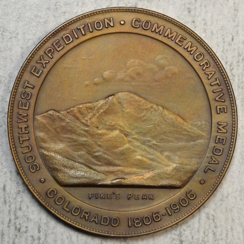 HK338_0127-01E.JPG