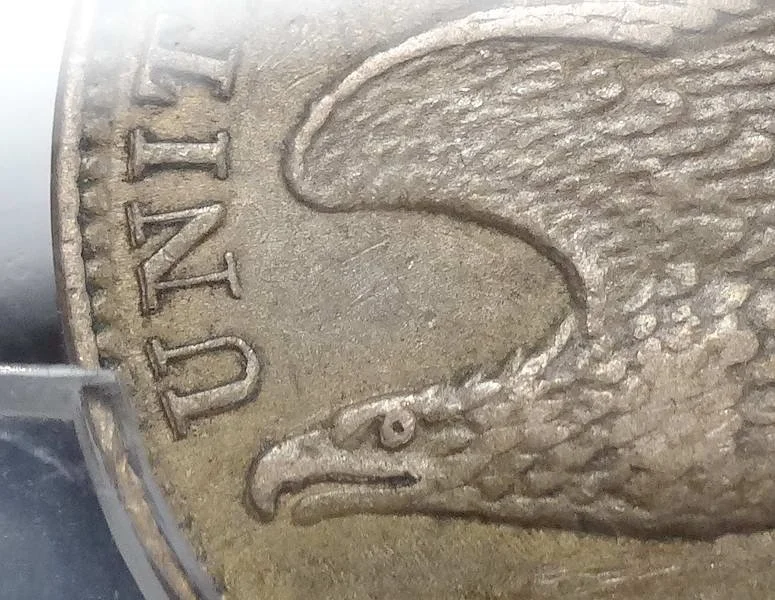 cent1858LL_P8798C.JPG