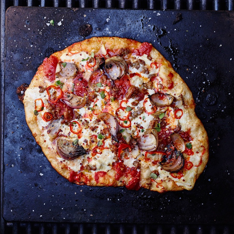 hot-italian-sausage-grilled-pizza.jpg