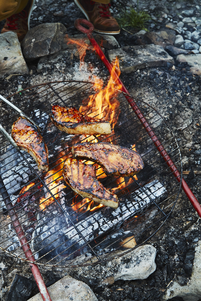 Main_Events_Honey-Coriander_Pork_Chops_066-R.jpg