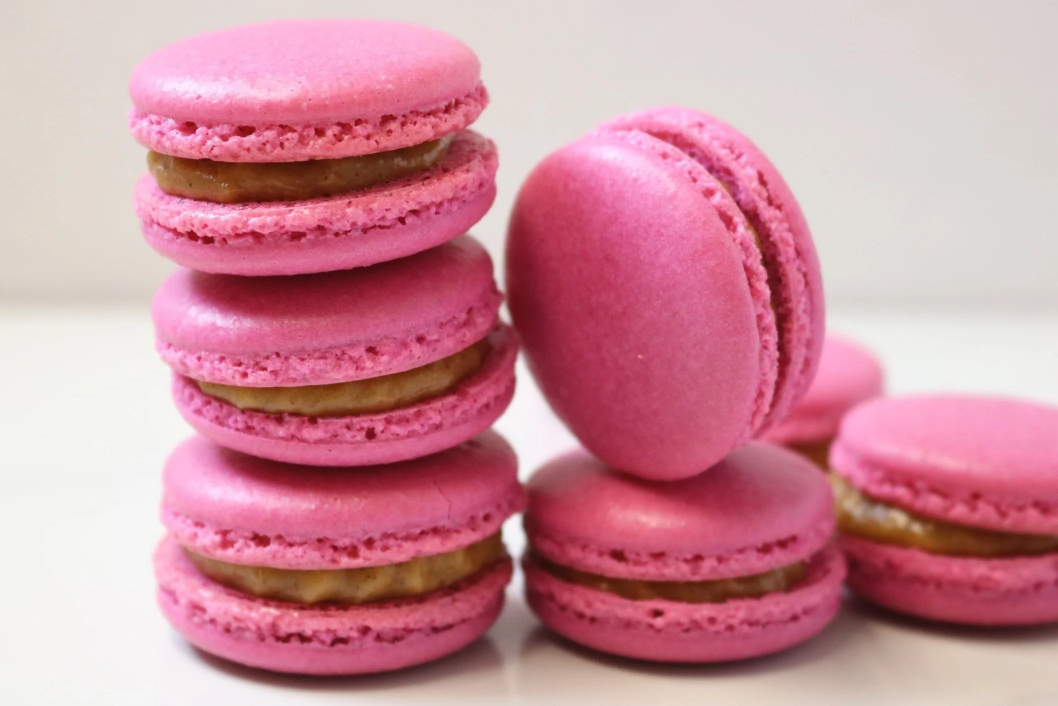 Apple Spice Macarons Recipe &amp; Video 