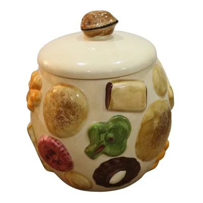 vintage cookies all over cookie jar owned by lisa maliga