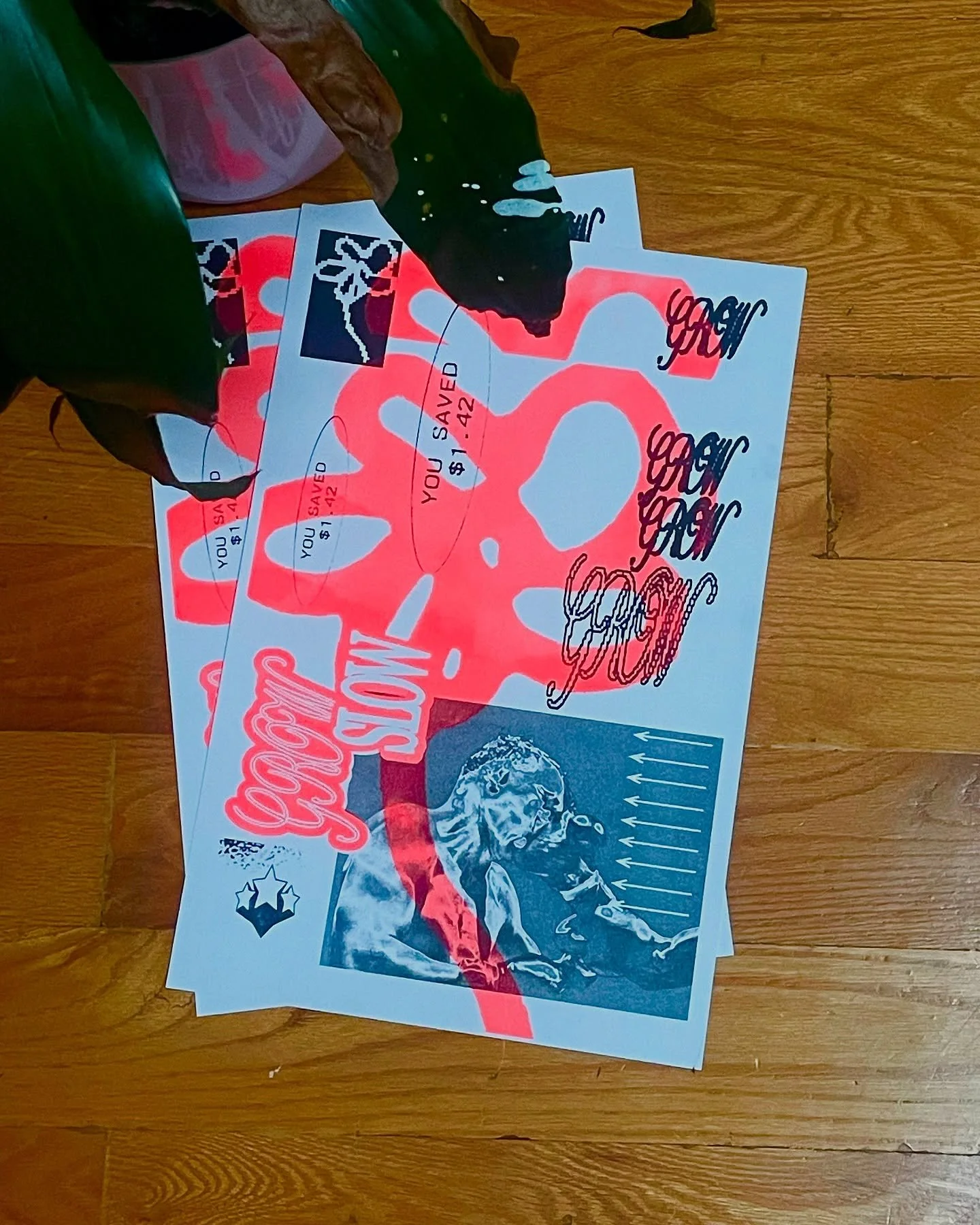 GROW / SLOW 

Prints from riso printing class, thanks to @secret_riso_club
