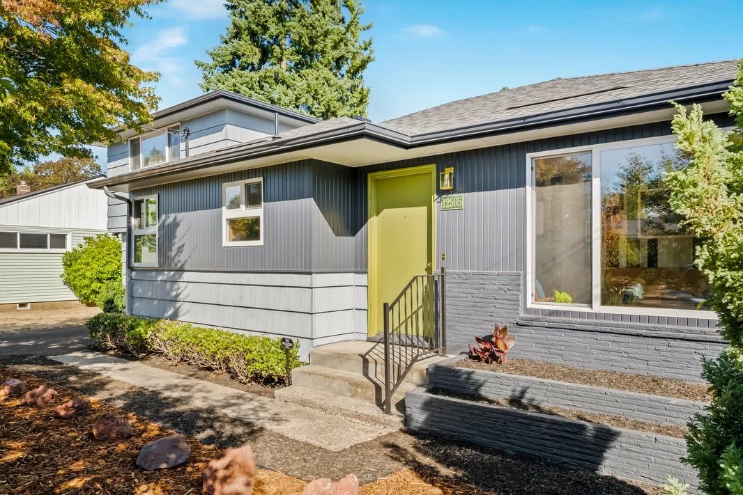 ✨Just Listed✨

When I tour a new listing, I&rsquo;m not looking for perfect staging or the trendiest finishes. I&rsquo;m looking for heart. This mid-century home has it. Built in 1953 and cared for by just two owners, this home feels warm, well-craft