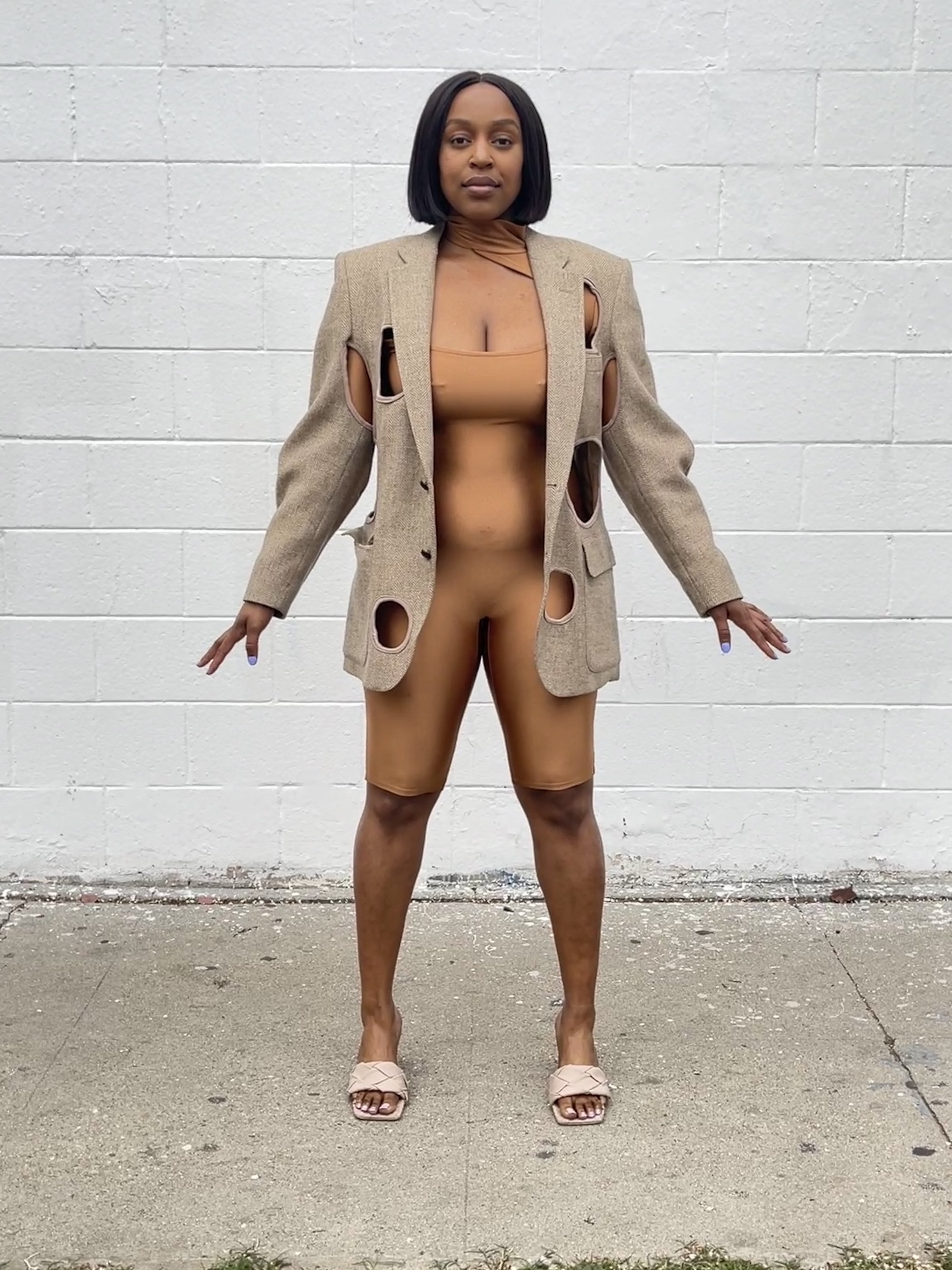 Light brown Circle - front.JPG