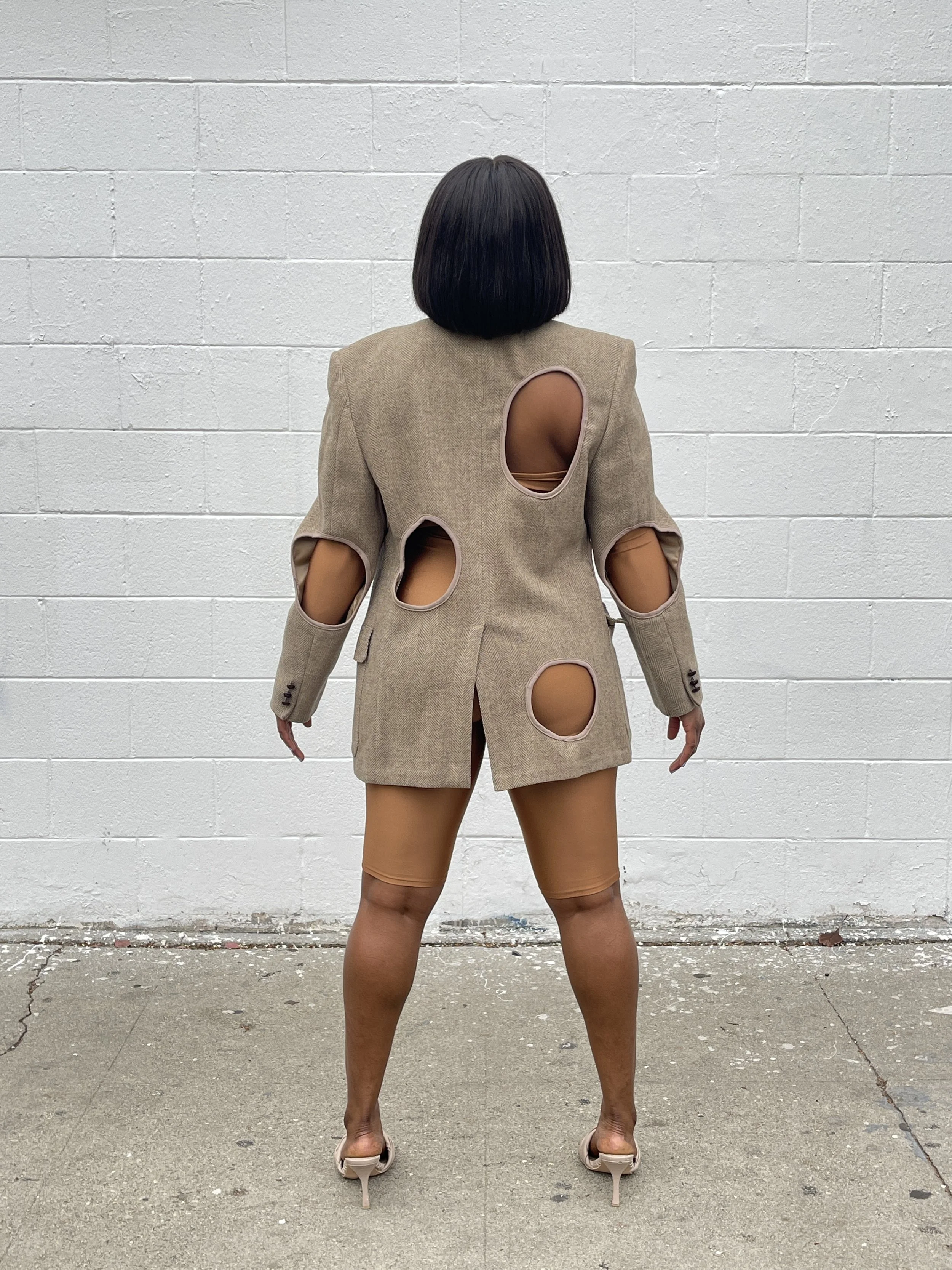 Light brown Circle - Back.JPG