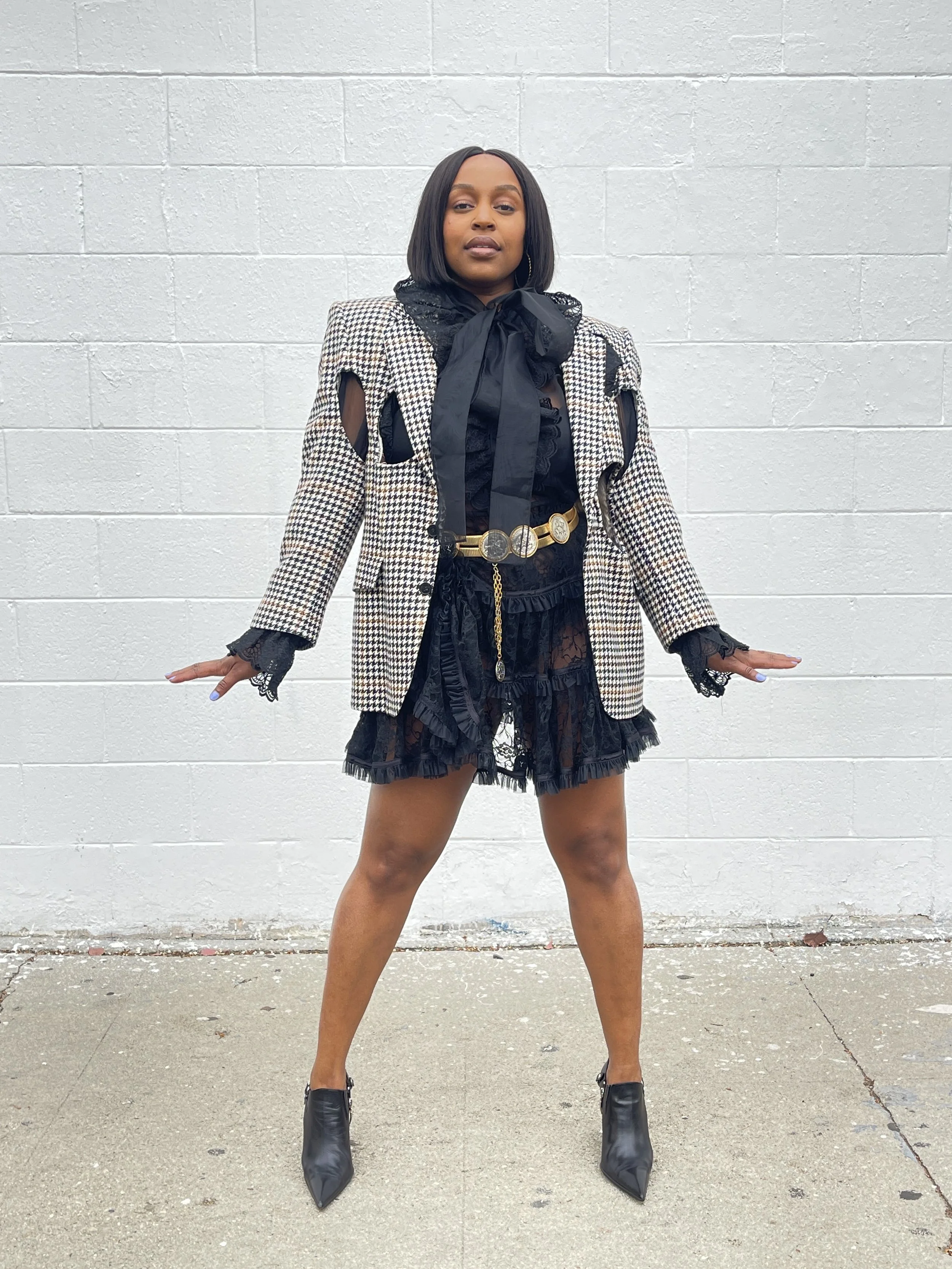 Black_cream plaid print - front.JPG