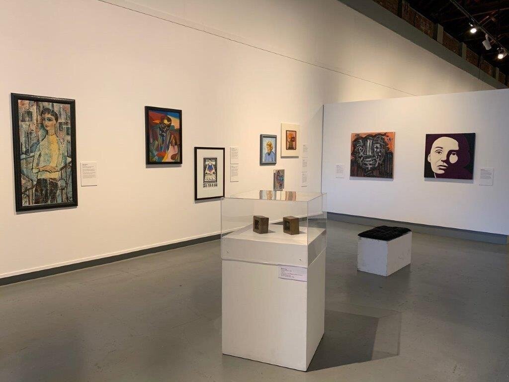 Modern people 12.jpg