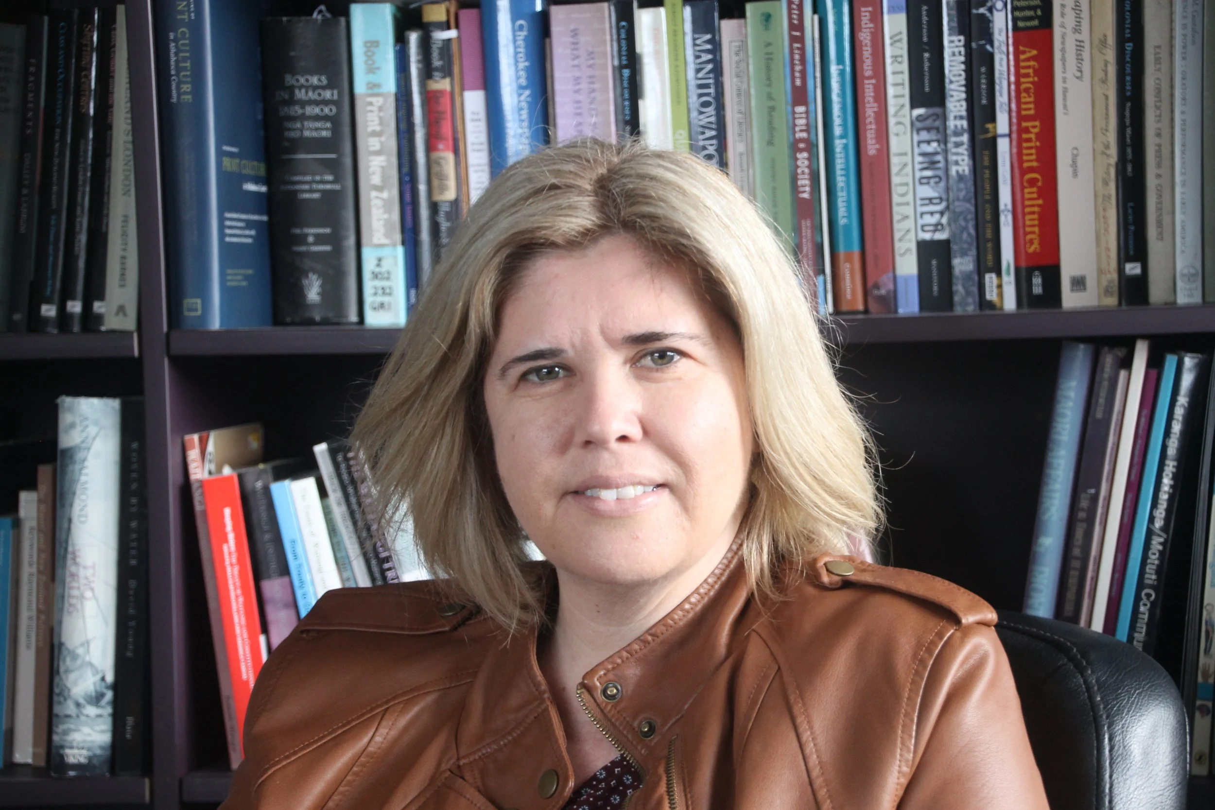 Curator kōrero in The Love and Marriage exhibition. 