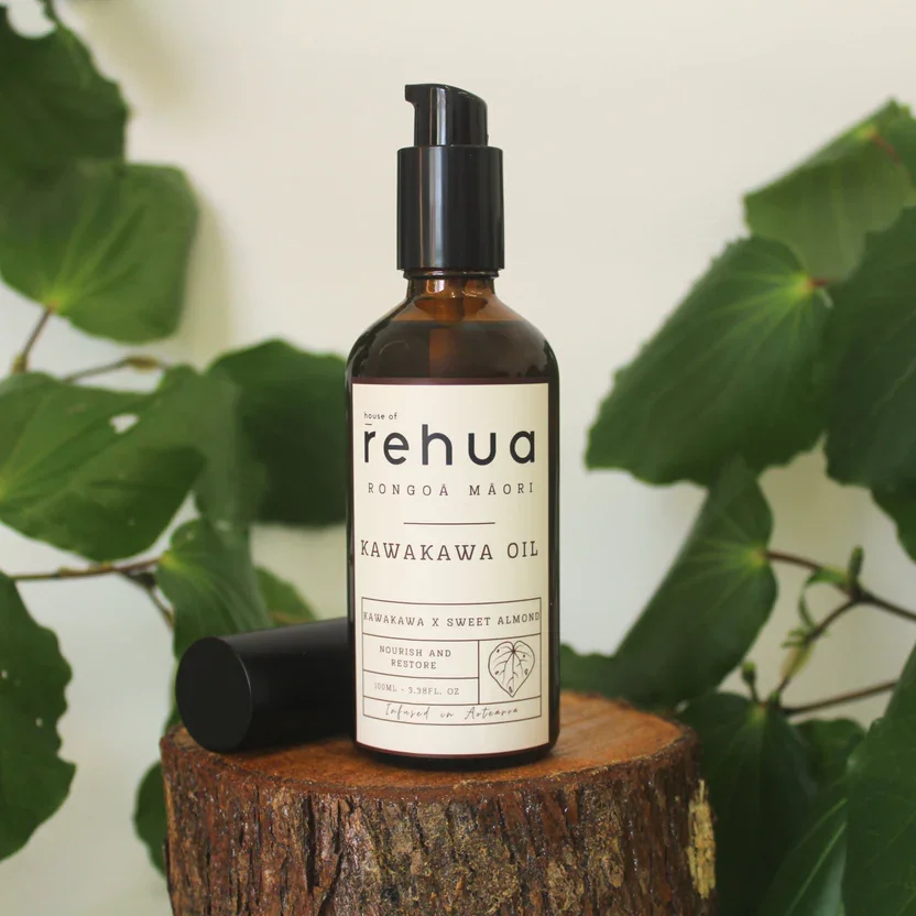 house-of-rehua-kawakawa-body-oil.webp
