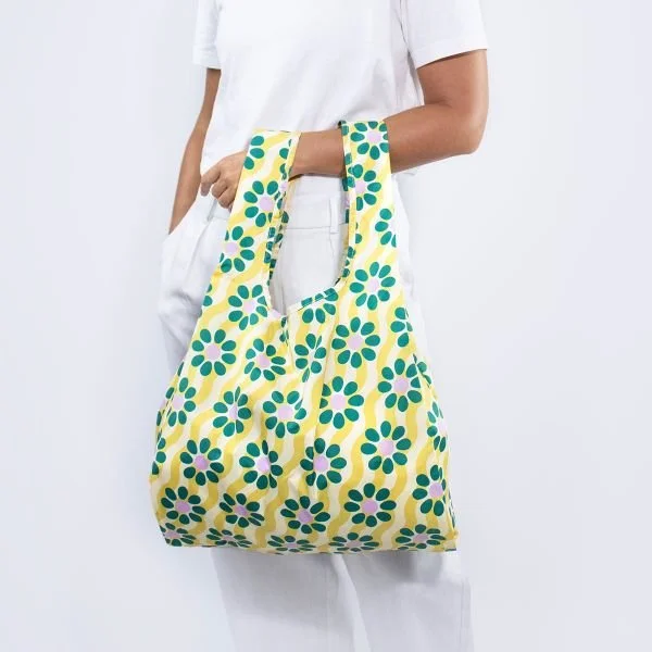 reusable-bag_medium_wavy_daisy_4_.jpg