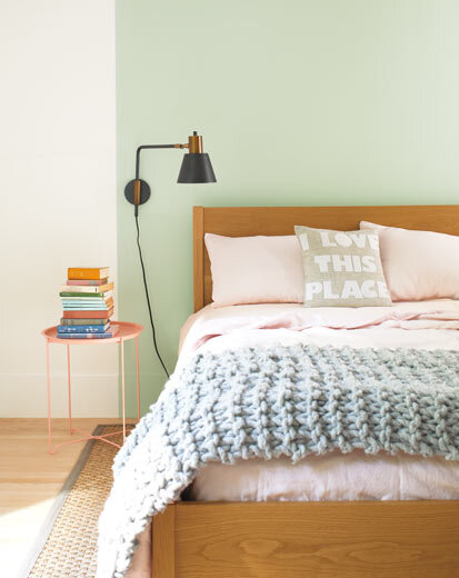 COTY_GuestBed04_413x520_KB.jpg