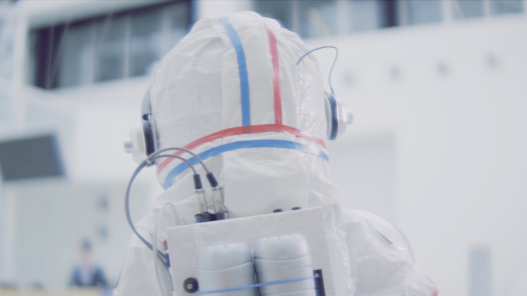 DEAR MAJOR TOM